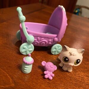 Littlest Pet Shop Kitten#100 with Carriage & Extras